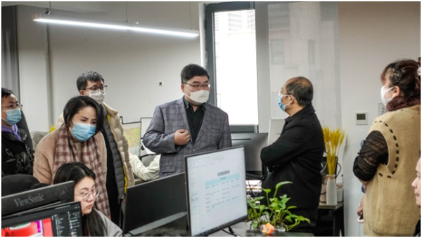 洛阳广电传媒莅临火星电竞洽谈相助